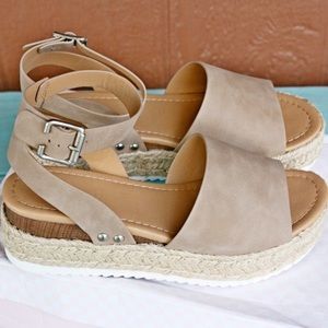 Tan suede espadrilles
